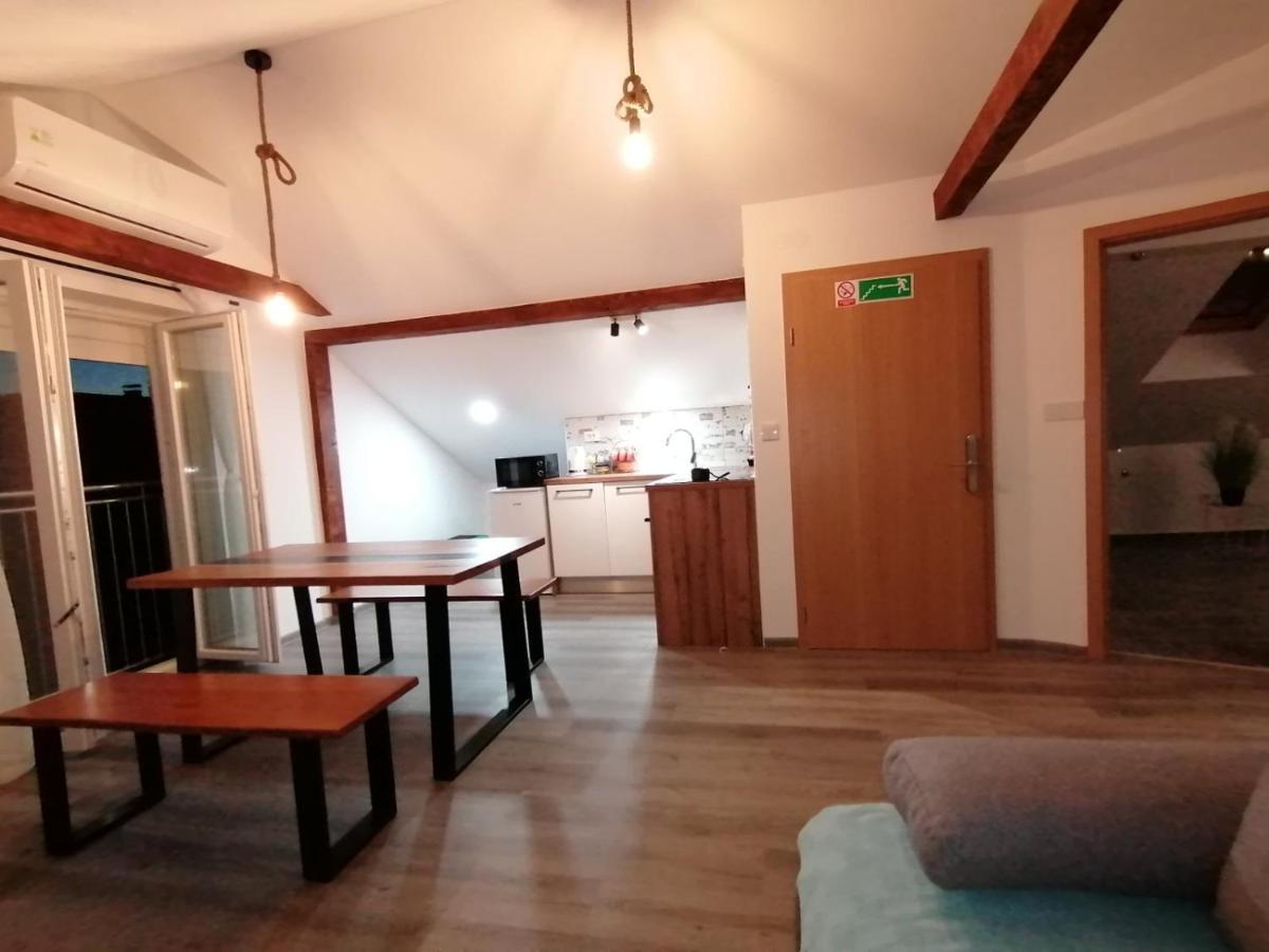 Apartman Megi & Studio Apartman Tomi - Self Check In Krapina Εξωτερικό φωτογραφία