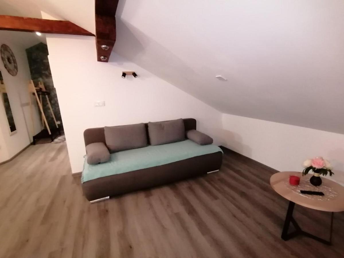 Apartman Megi & Studio Apartman Tomi - Self Check In Krapina Εξωτερικό φωτογραφία
