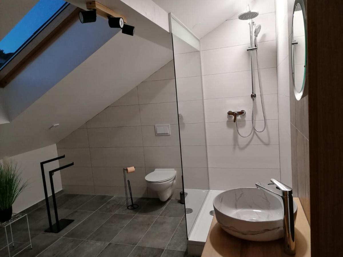 Apartman Megi & Studio Apartman Tomi - Self Check In Krapina Εξωτερικό φωτογραφία