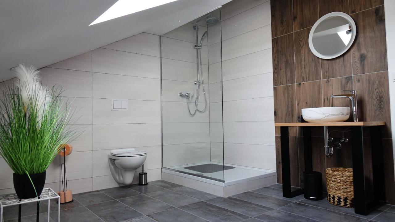 Apartman Megi & Studio Apartman Tomi - Self Check In Krapina Εξωτερικό φωτογραφία