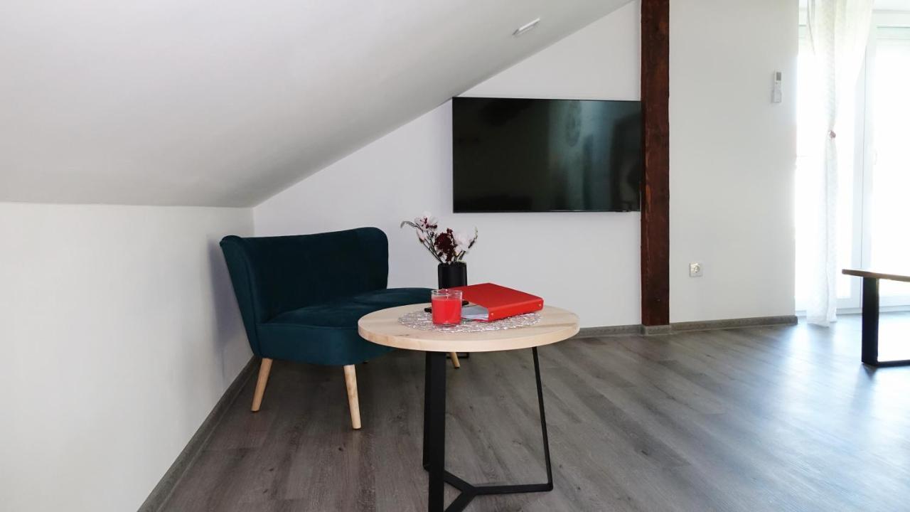 Apartman Megi & Studio Apartman Tomi - Self Check In Krapina Εξωτερικό φωτογραφία